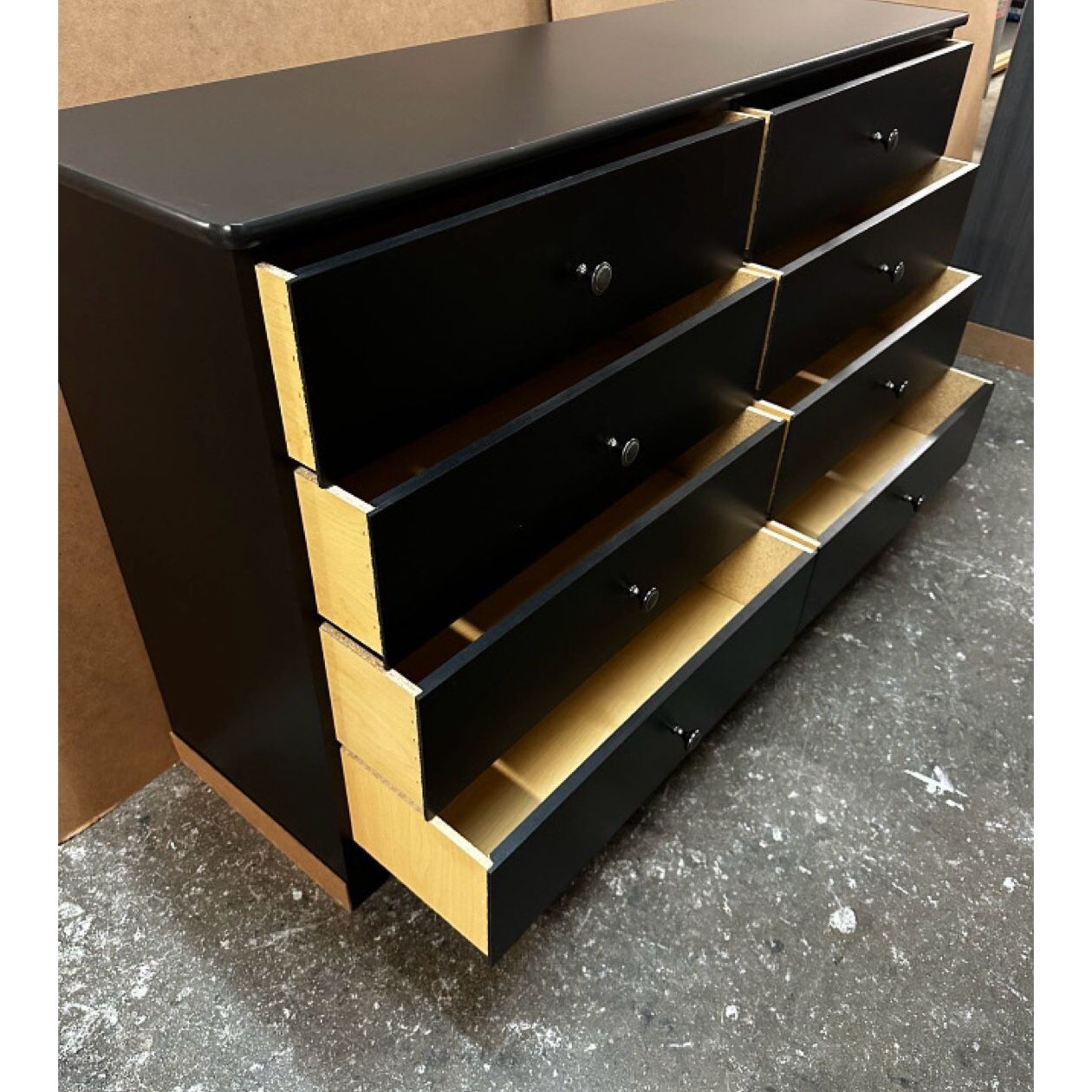 8 Drawer Dresser