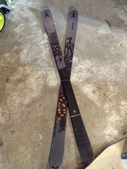 Atomic Punx 5 Skis