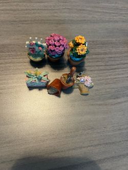 Miniature ceramic  Flowers pot  Bundle