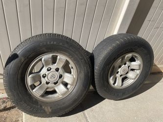 2 Toyota 4Runner OEM Rims