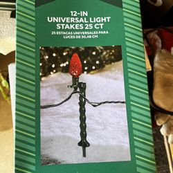 Light Stakes For Yard 