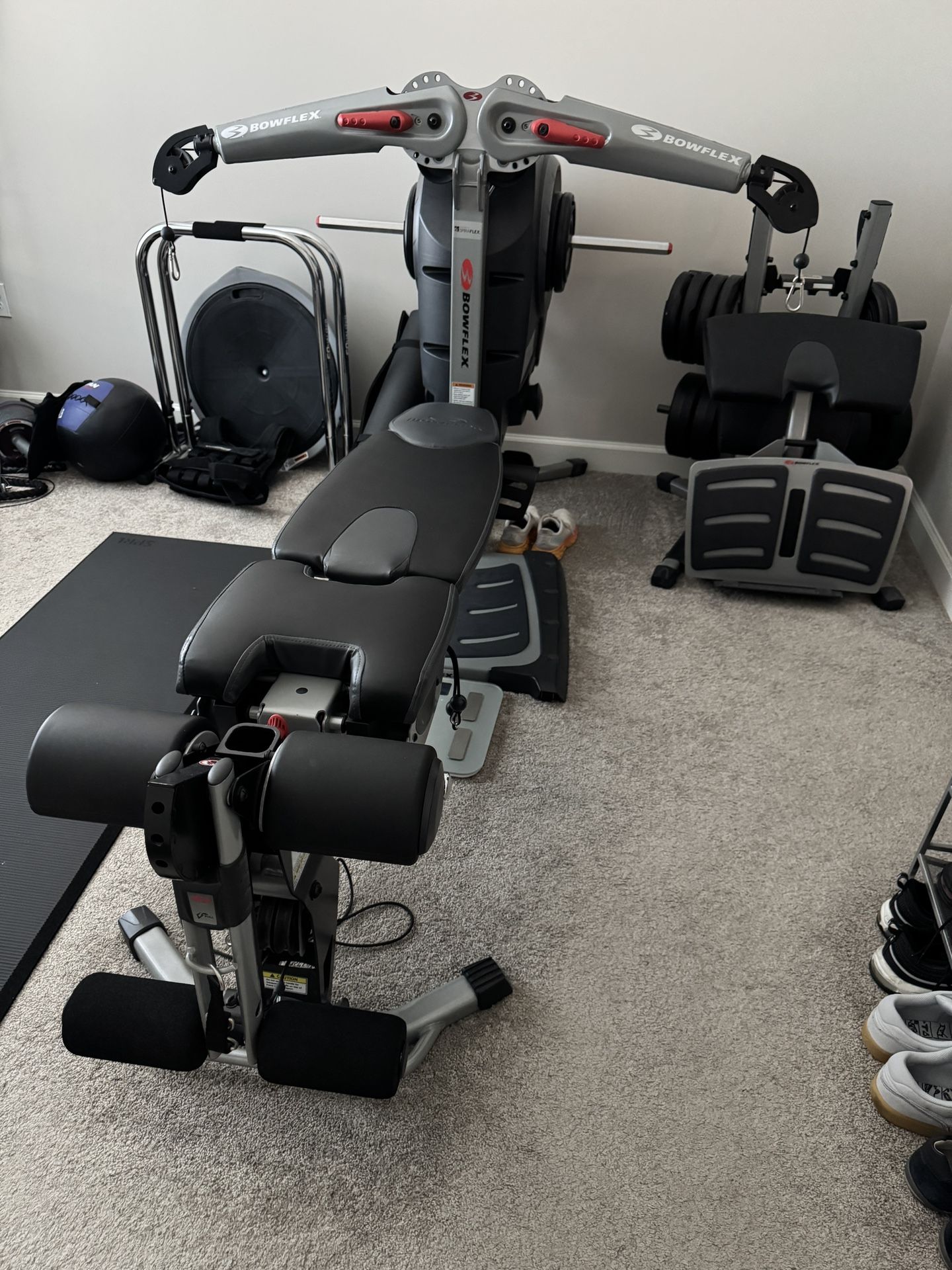 Bowflex Revolution home gym+ accessories pack