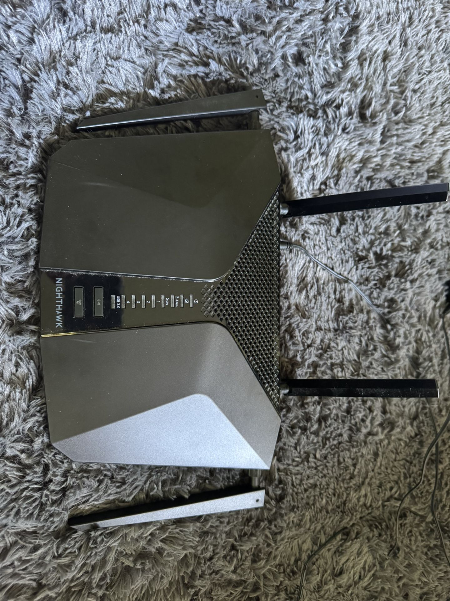 Nighthawk router 