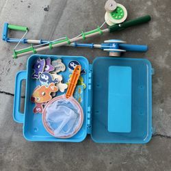 (Jen Pending PickUp)  FREE Fishing Game Toy