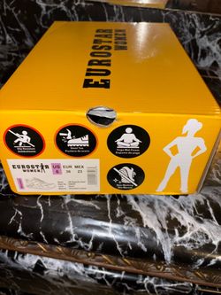 Steel toe shoes