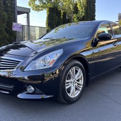 2012 Infiniti G37