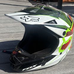 V1 radeon fox racing helmet