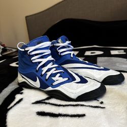 Nike Hyper Sweeps