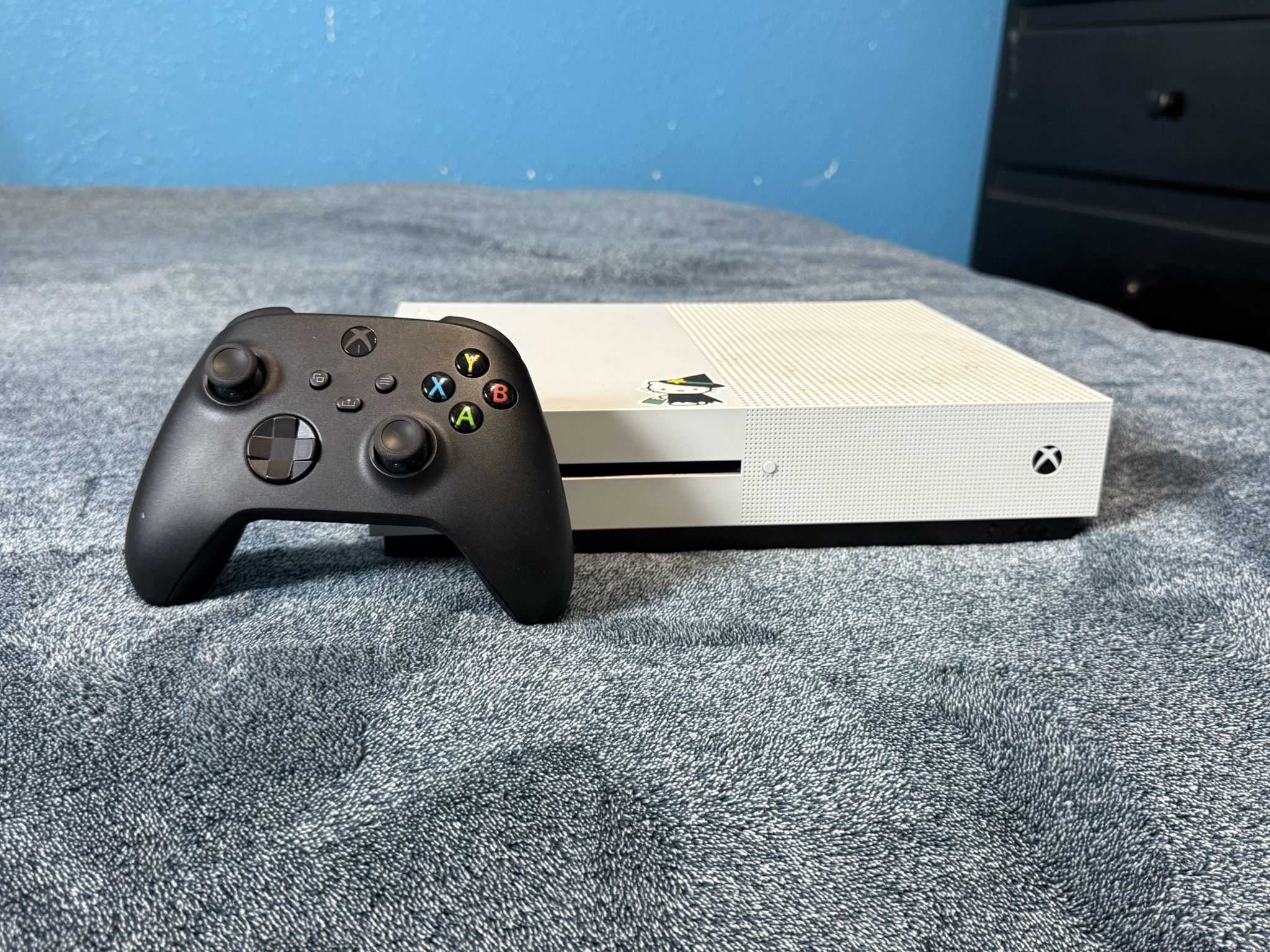 Xbox One S