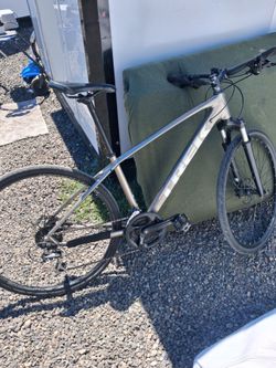 Gunmetal gray Trek Dual Sport
