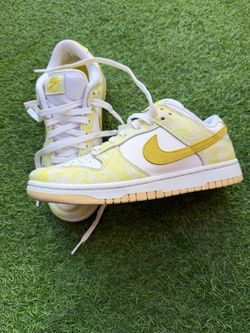 Nike Dunk Low "Yellow Strike" – Women's Size 7.5