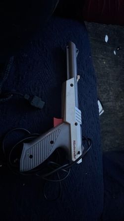 Nintendo NES Zapper Light Gun