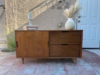 MCM Style Credenza/Media Console