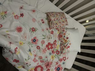 Crib / Toddler Bedding Floral