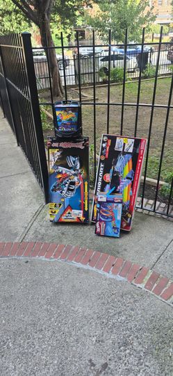 *Local pickup only*Hot Wheels & Monster Jam Toy Sets Bundle