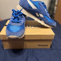 Girls Reebok's Classic (Royal Blue)