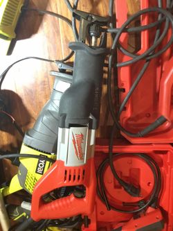 Milwaukee Sawzall Like new! 50 👍🏽👍🏽