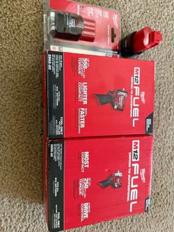 Milwaukee Impact Wrench 1/2 3/8
