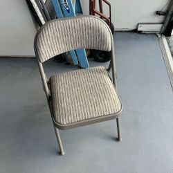 Set of 10 Padded Folding Chairs – Very Good Condition – $90 Total