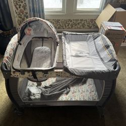 Brand New BABY CRIB, Baby Trend