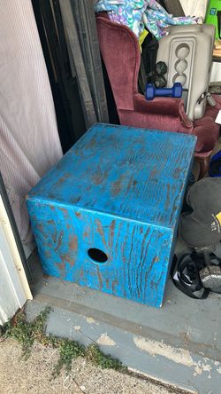 Blue Painted Wood  plyo box