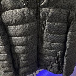 Michael Kors Puffer