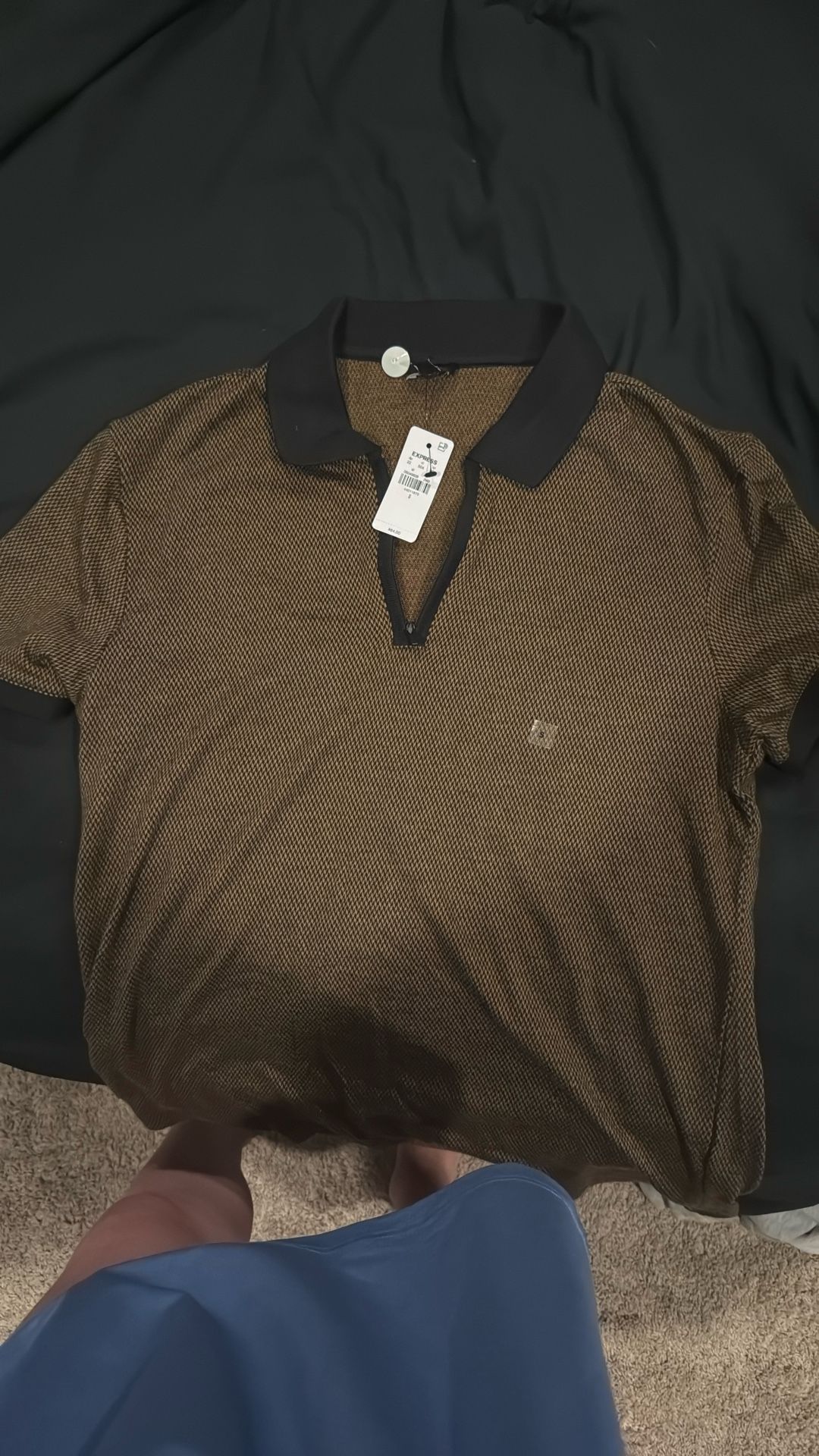 Small Men’s Brown Colored Shirt