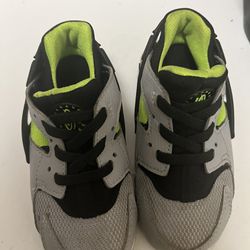 Nike Shoes 8c