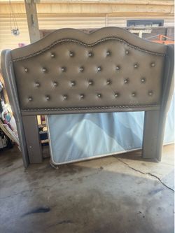 Free Headboard and footboard
