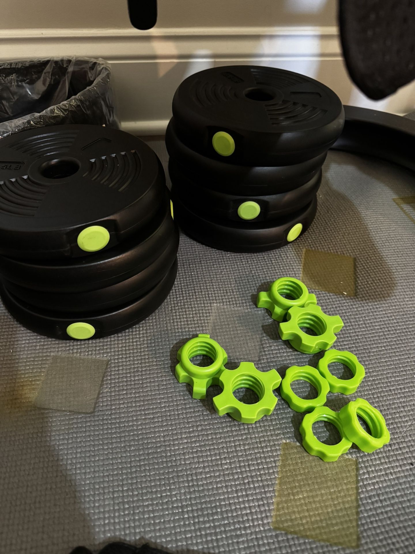 Adjustable 88 lbs dumbbells-Dumbbell, Barbell, Kettlebell and Push-up for Home Gym - new condition