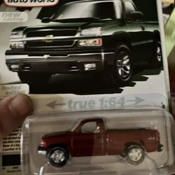 Ultra red Autoworld 2003 Chevy