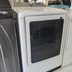 New Samsung - 7.4 Cu. Ft. Smart Gas Dryer with Steam Sanitize+ - White