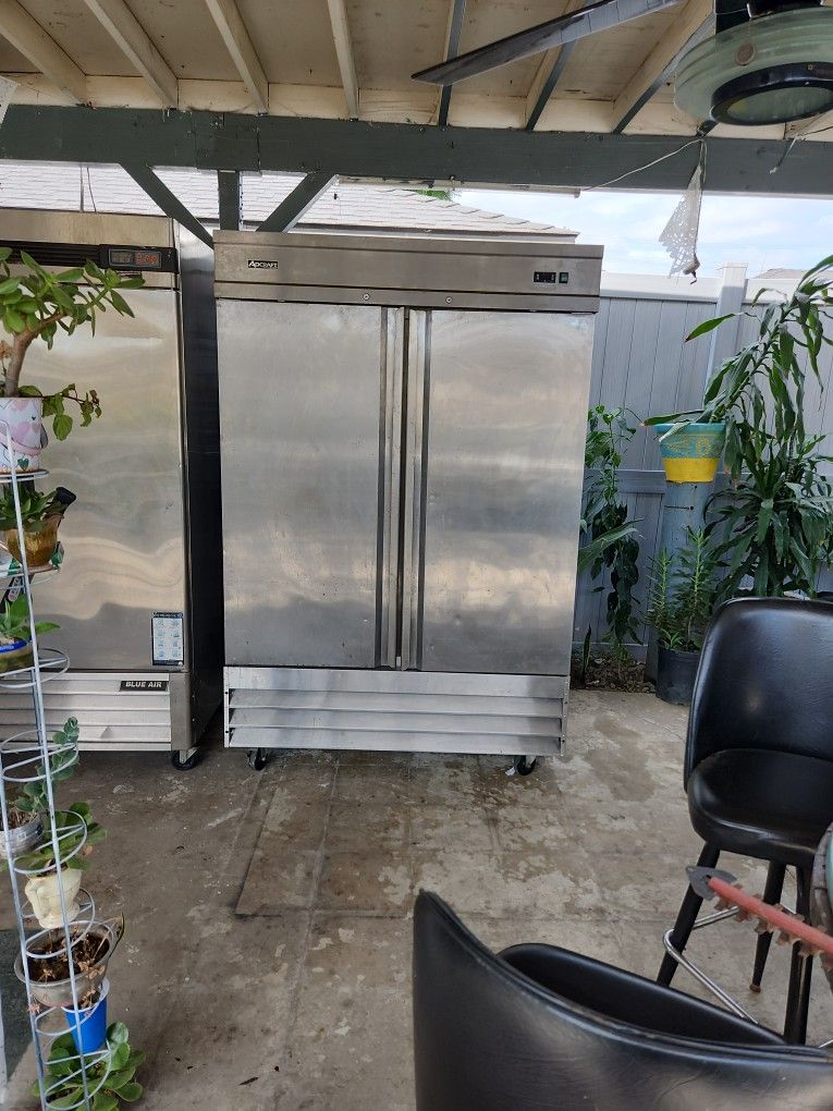 Freezer Blue Air & Refrigerator Adcraft