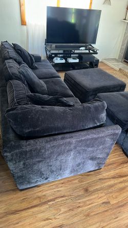Luxurious Sectional Couch 