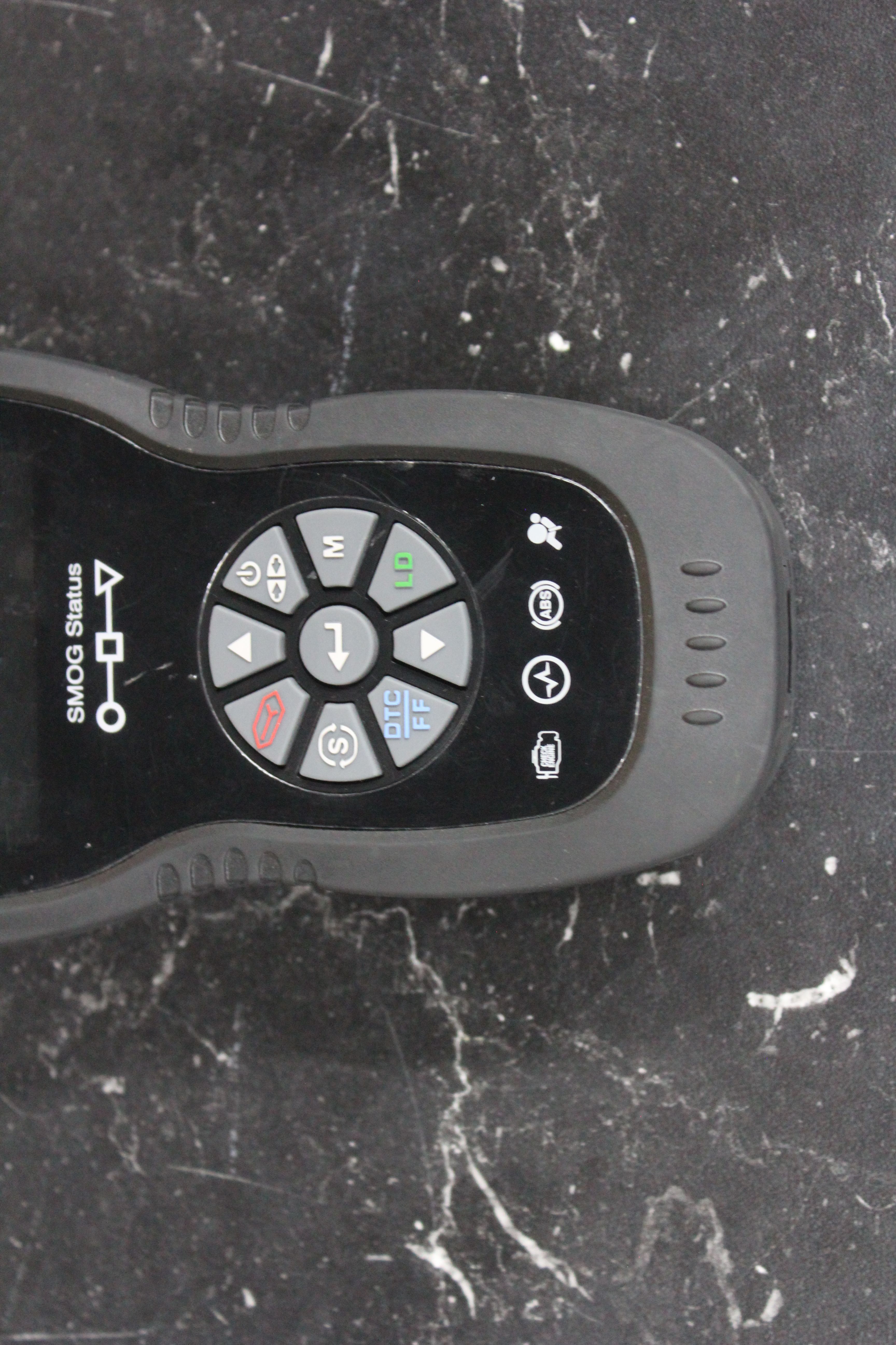 ZURICH ZR13 OBD2 Auto Code Scan Reader for Sale in Los Angeles, CA
