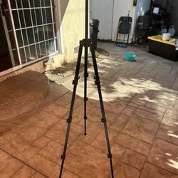 Tripod 