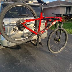 2022 Trek Marlin 5 Large 