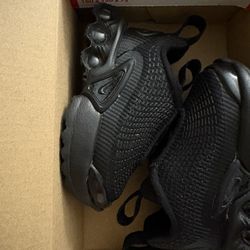Infant Air maxs Size 3c