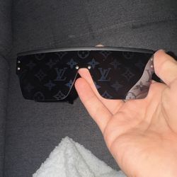 Louis Vuitton Black Sunglasses