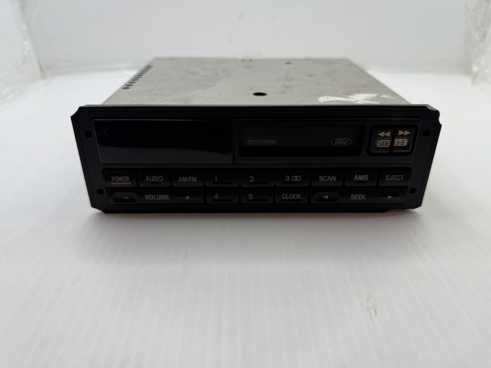 94-97 Ford AM/FM OEM radio Cougar Thunderbird Mustang F4XF-19B132-BC