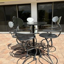 Metal People Swivel Bar Stools with High Top Table Set