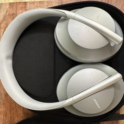 Bose 700 NC Wireless Headphones 