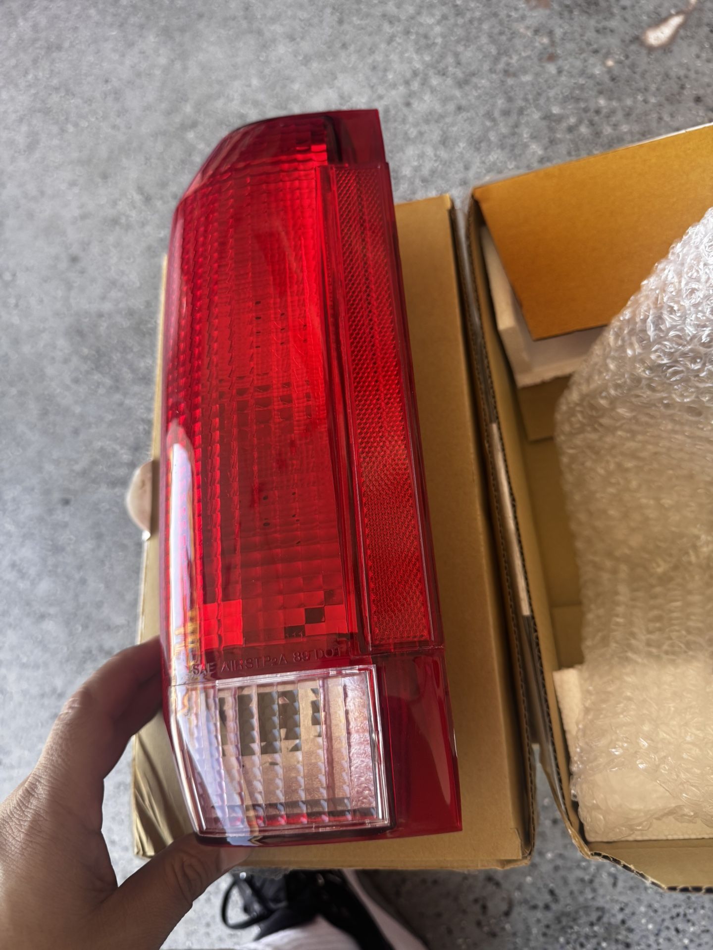1(contact info removed) Ford F150/250 Tail Light