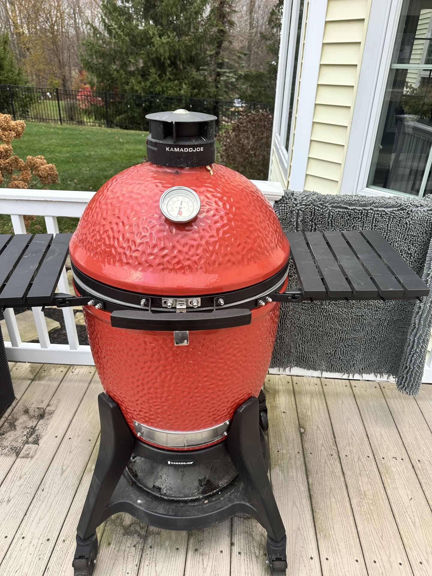 Kamado Joe Classic Joe Series III