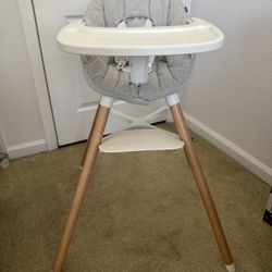 White Lalo High Chair