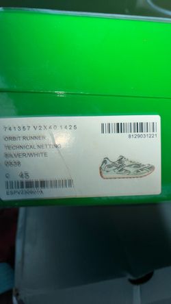 Bottegas Balenciagas tracks