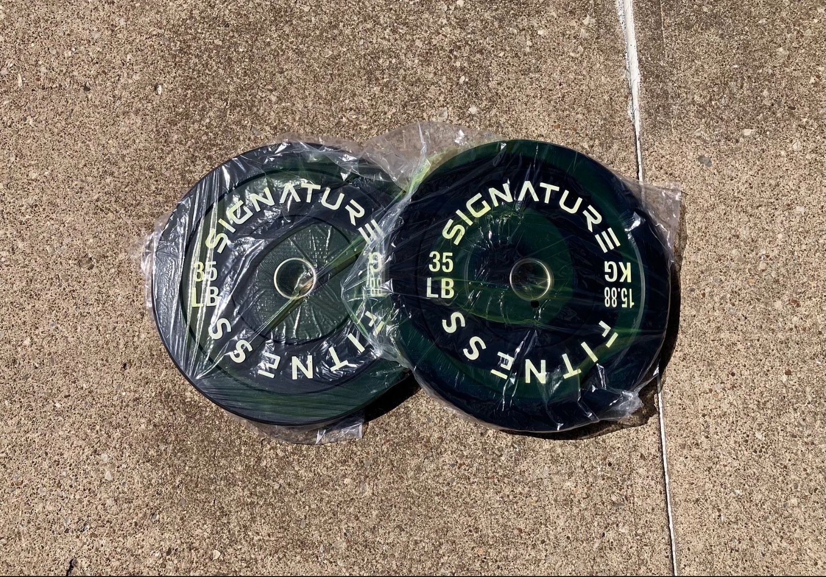 BRAND NEW 35 lb Olympic Bumper 2” weight plate set 70 lbs plates total bumpers weights 35lbs 35lb lbs size hole
