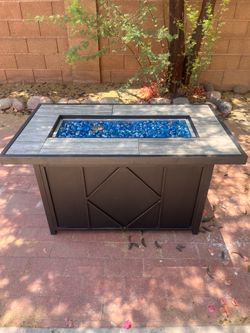 Bali Outdoors 42” Propane Fire Pit Table – Gently Used, Like New + Full Propane Tank!