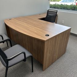 Executive Wrap Around Desk With File Cabinet and Storage