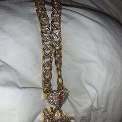 Heavy gold chain